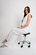 Комплект елек и панталон в бяло Nicole