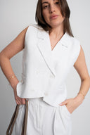 Комплект елек и панталон в бяло Nicole